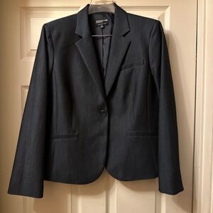 Jones New York || Suit -- Blazer & Pants || Navy || Size 16 || Two (2) Items